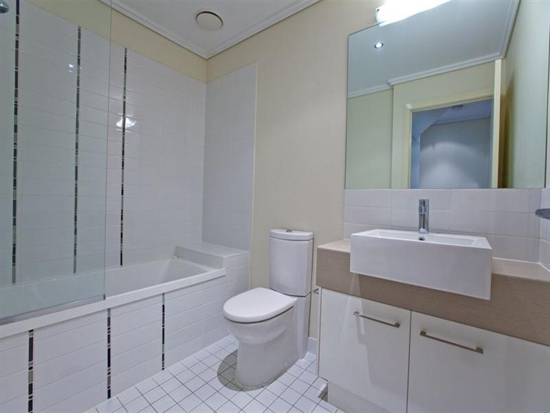 7/62 Island Street, Cleveland QLD 4163