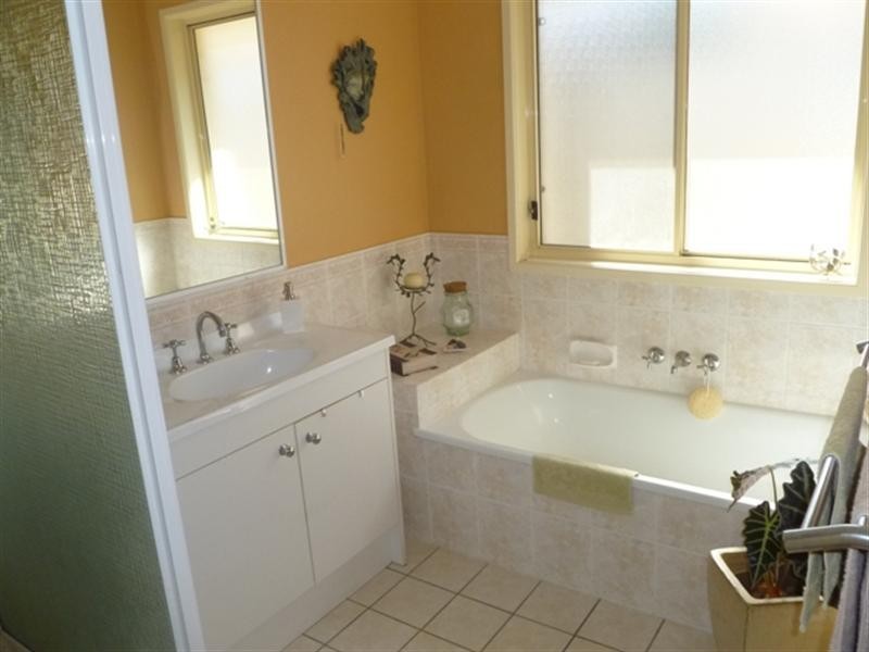 6 Gregory Court, Cleveland QLD 4163