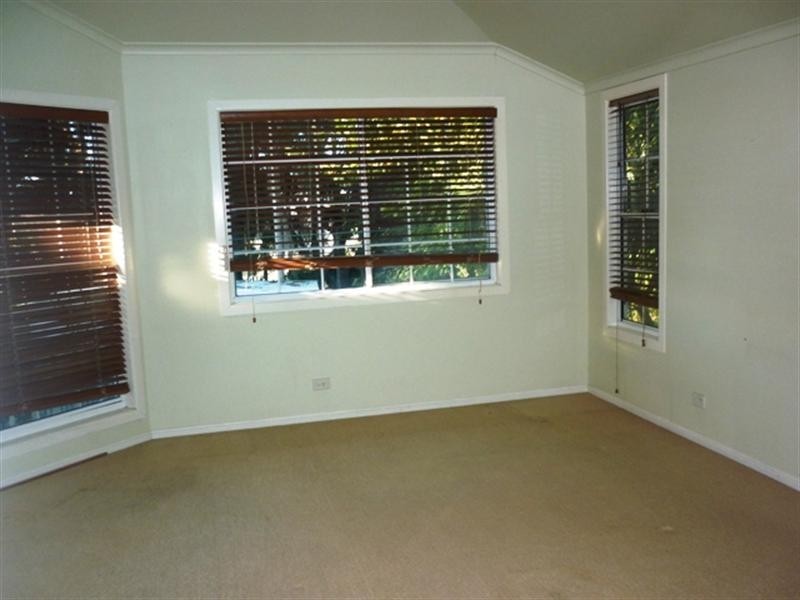 109 Mooroondu Road, Thorneside QLD 4158