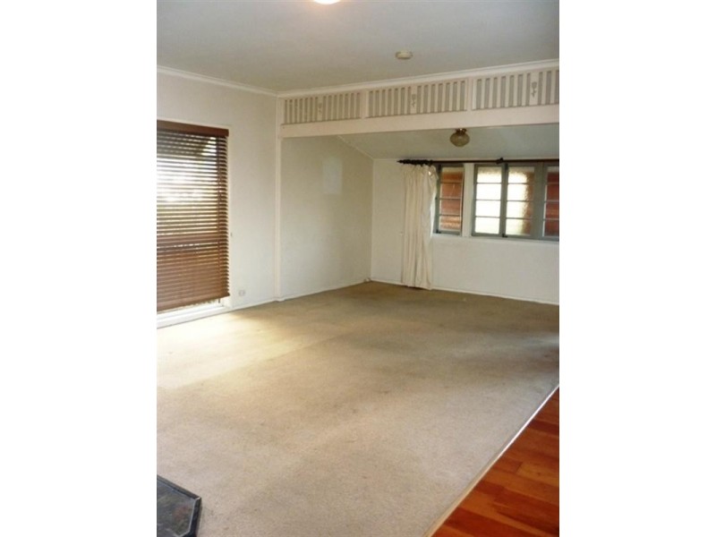 109 Mooroondu Road, Thorneside QLD 4158