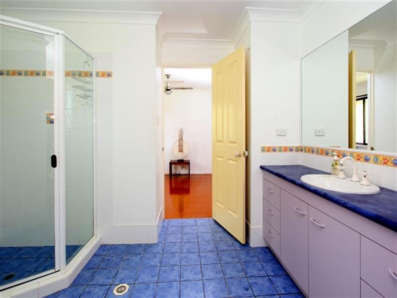 10 Darcelle Place, Ormiston QLD 4160