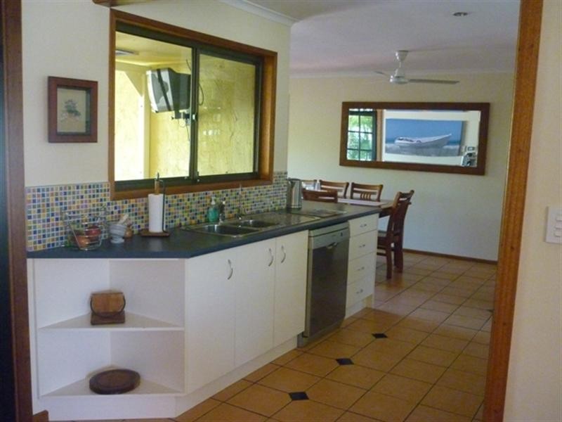 14 Julieanne Court, Cleveland QLD 4163