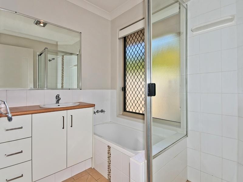 4 Duchess Place, Cleveland QLD 4163