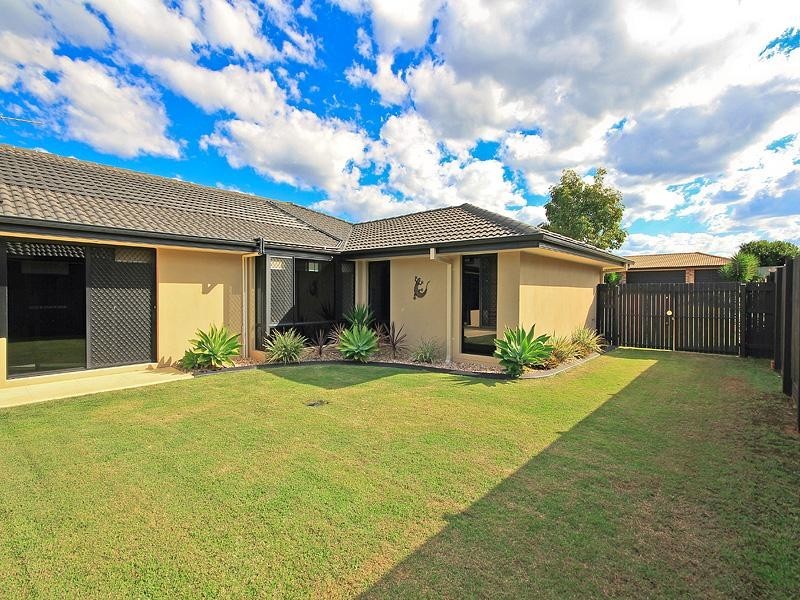 3 Cole Street, Redland Bay QLD 4165