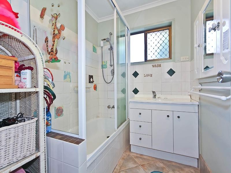 3 Emu Street, Birkdale QLD 4159