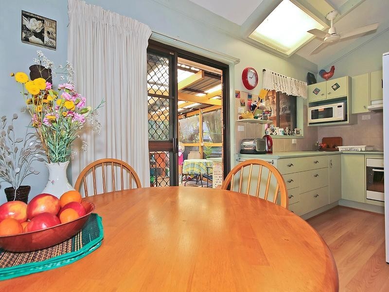 3 Emu Street, Birkdale QLD 4159