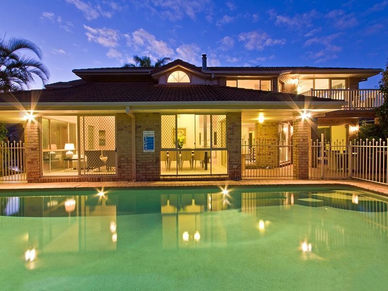 5 Beachside Court, Victoria Point QLD 4165