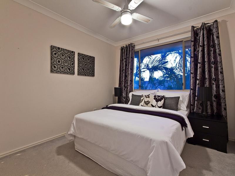 5 Beachside Court, Victoria Point QLD 4165