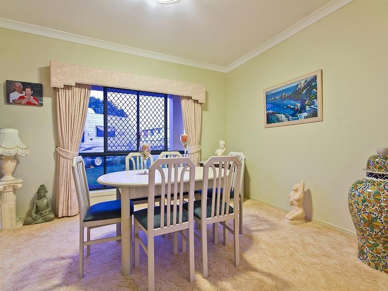 9 Orpheus Place, Redland Bay QLD 4165