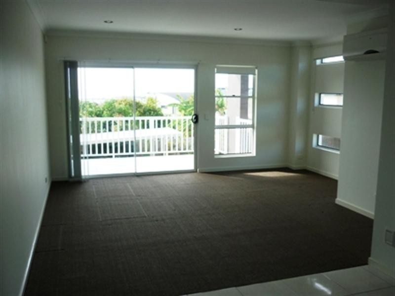 3/4 Clayton Court, Thornlands QLD 4164