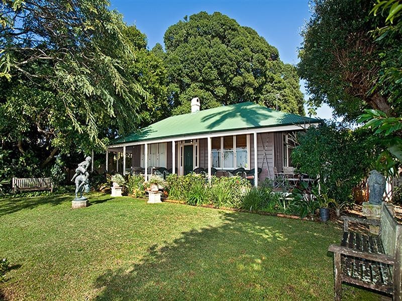 207 Main Road, Wellington Point QLD 4160