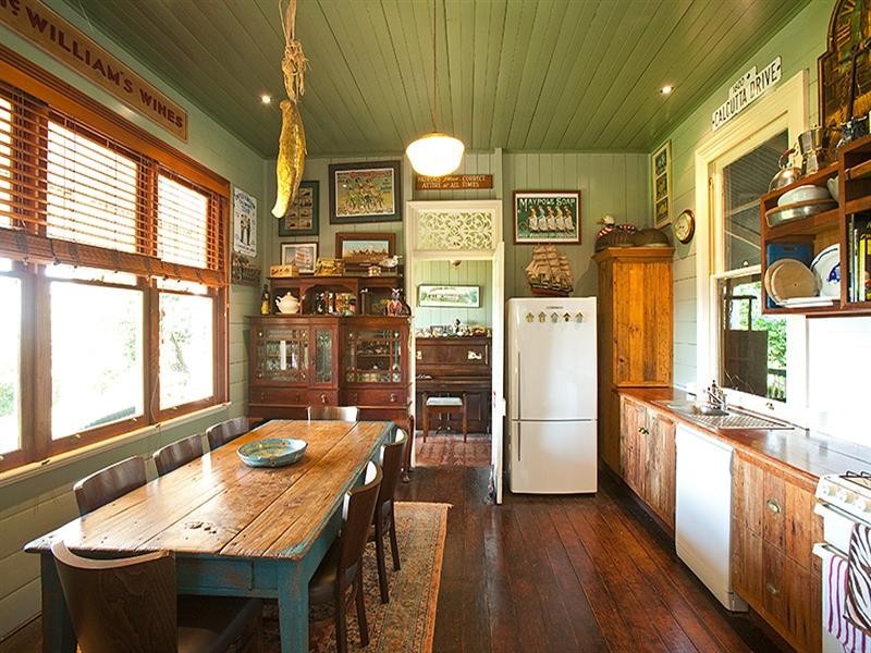 207 Main Road, Wellington Point QLD 4160