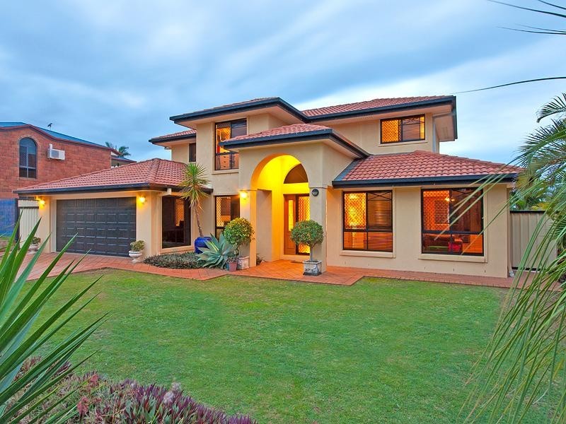 34 Torquay Road, Redland Bay QLD 4165