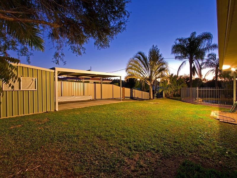 18 Dalrello Drive, Wellington Point QLD 4160