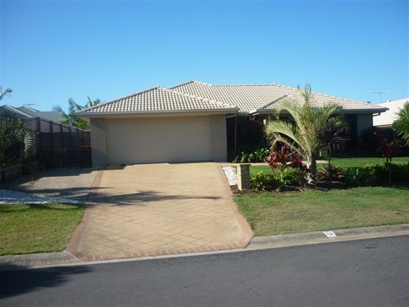 12 Lind Street, Thornlands QLD 4164