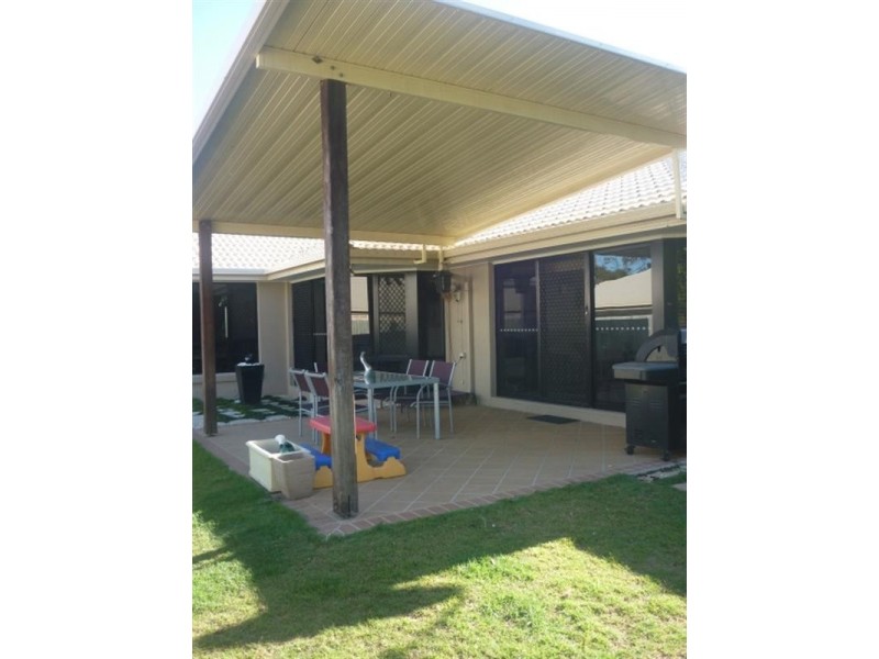 12 Lind Street, Thornlands QLD 4164