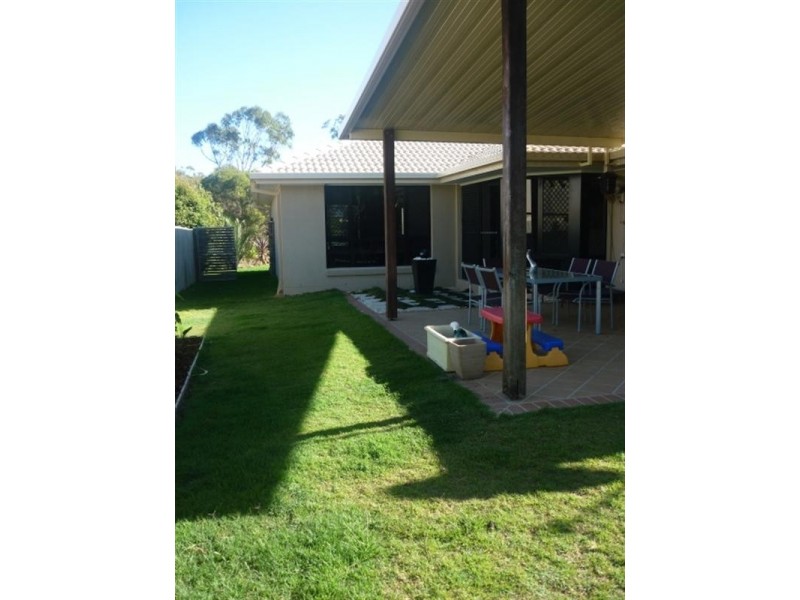 12 Lind Street, Thornlands QLD 4164