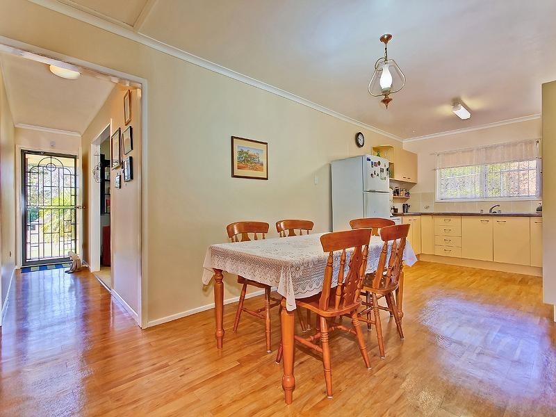 15 Acacia Street, Thornlands QLD 4164