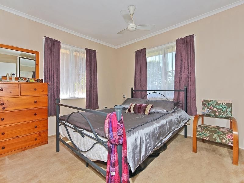 15 Acacia Street, Thornlands QLD 4164