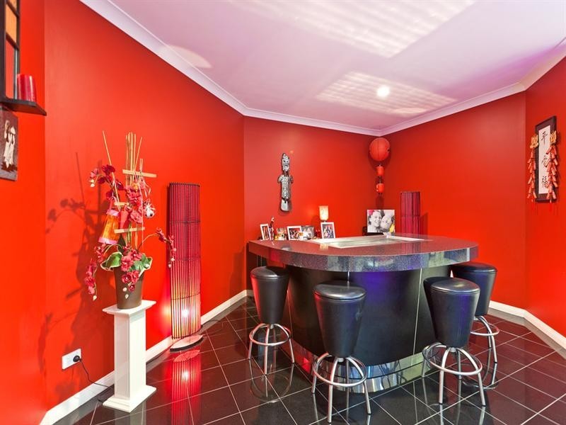 8 Sommersea Drive, Raby Bay QLD 4163