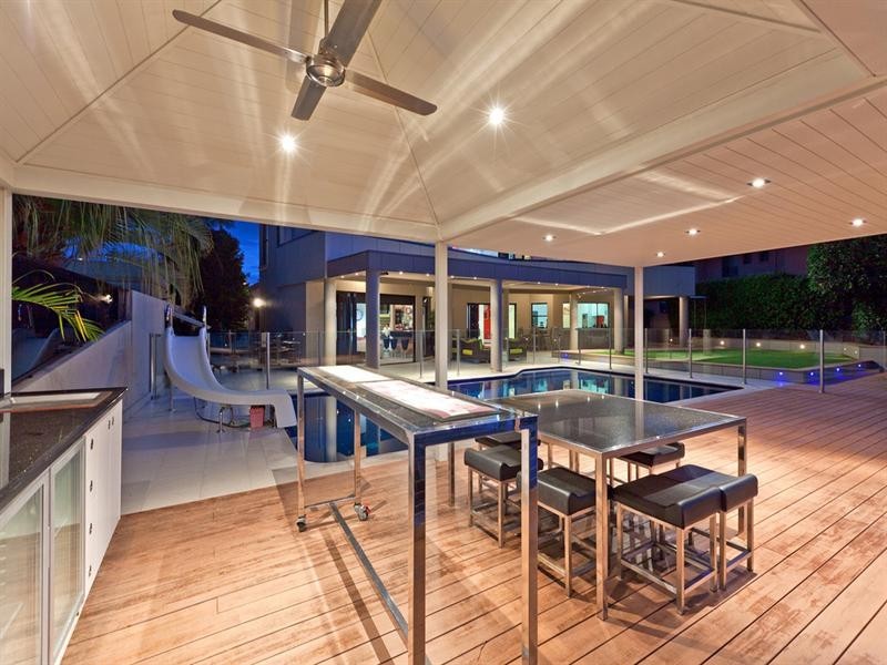 8 Sommersea Drive, Raby Bay QLD 4163