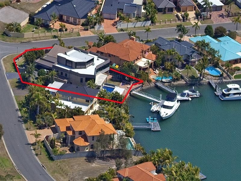 8 Sommersea Drive, Raby Bay QLD 4163