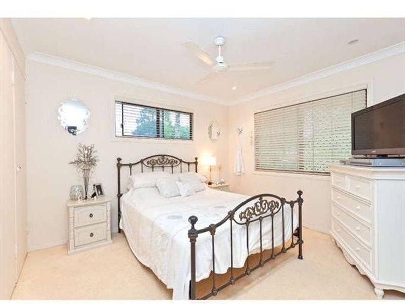 15 Sturt Street, Cleveland QLD 4163