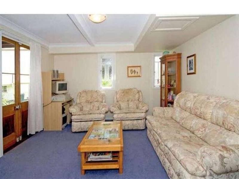 81 Pear Street, Greenslopes QLD 4120