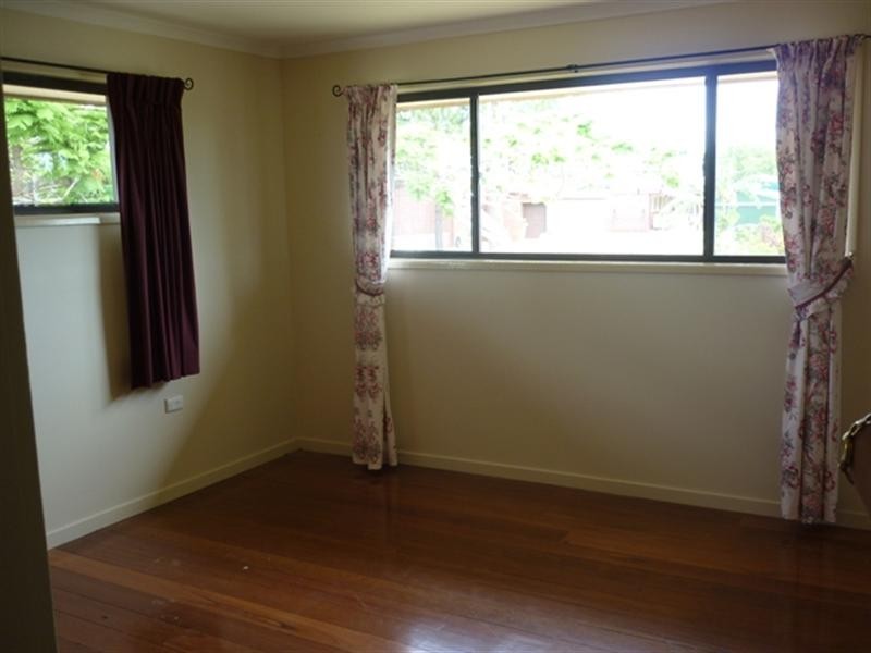 124 Russell Street, Cleveland QLD 4163