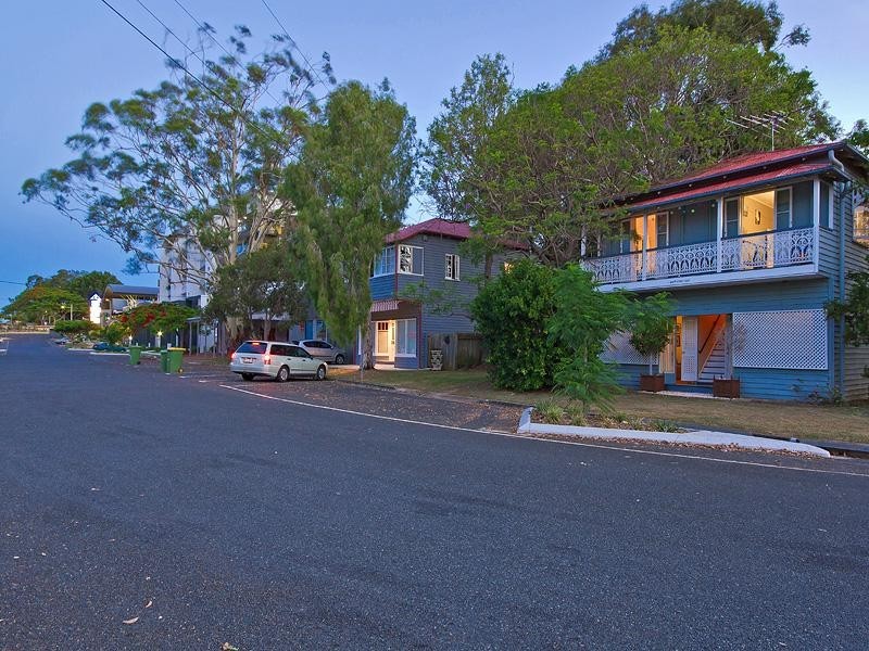 1 Shore Street East, Cleveland QLD 4163