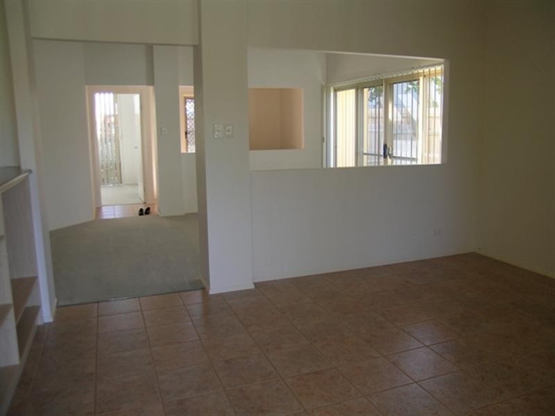 5 Mast Court, Redland Bay QLD 4165