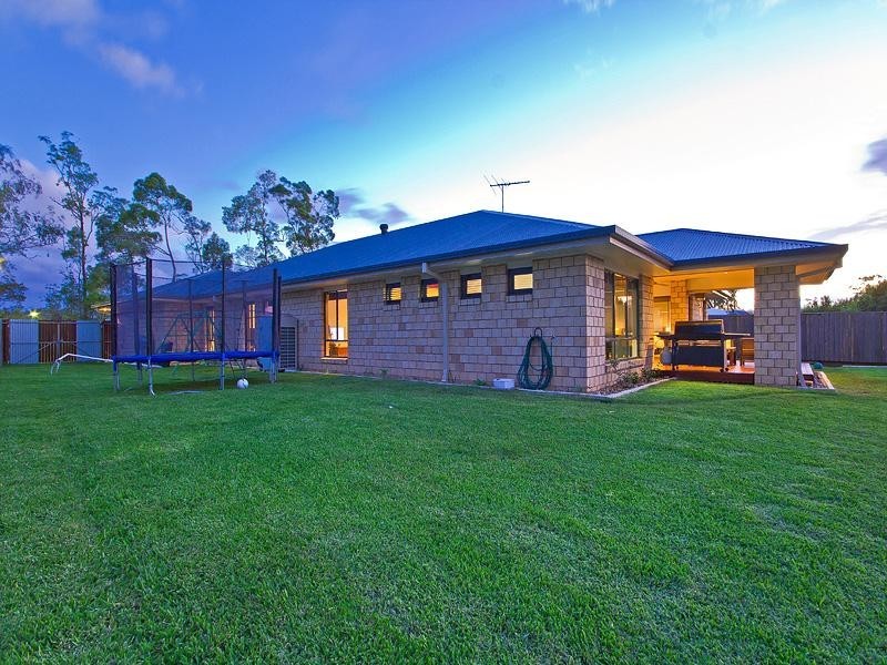 20 Explorers Way, Mount Cotton QLD 4165