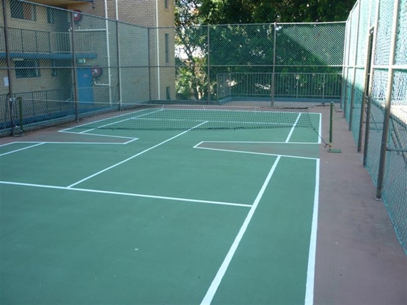 2/11 Wharf Street, Cleveland QLD 4163