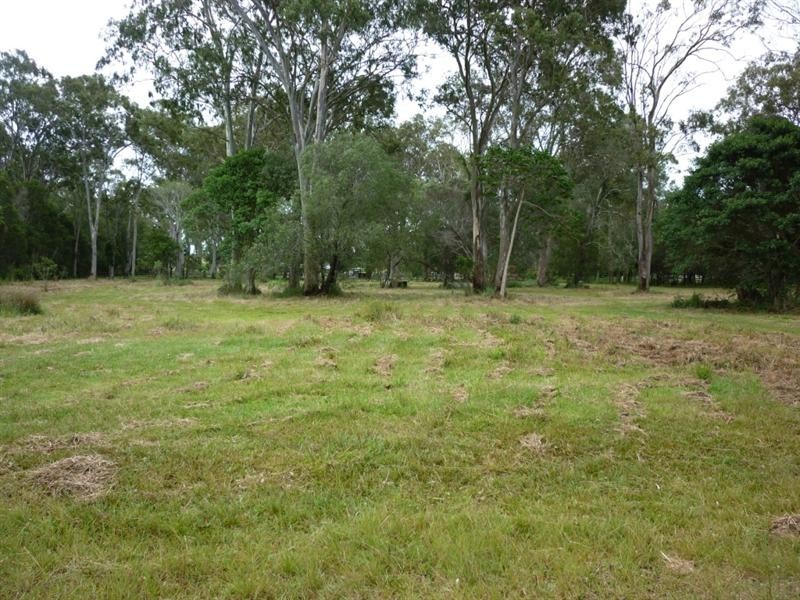 43 Vine Street, Redland Bay QLD 4165