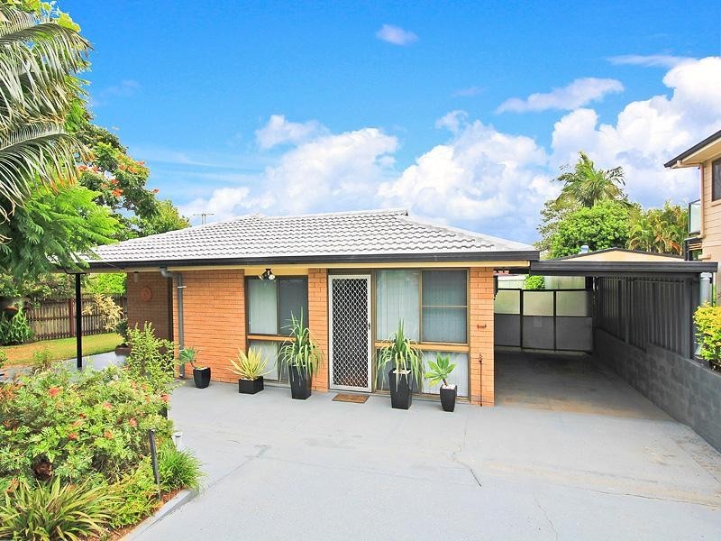 1 Lindon Street, Birkdale QLD 4159