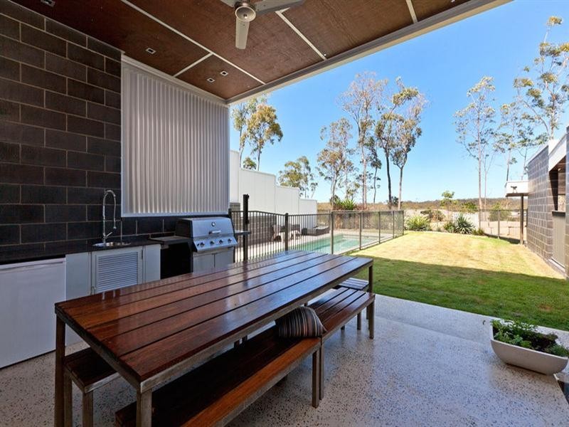 24 Taffeta Drive, Mount Cotton QLD 4165