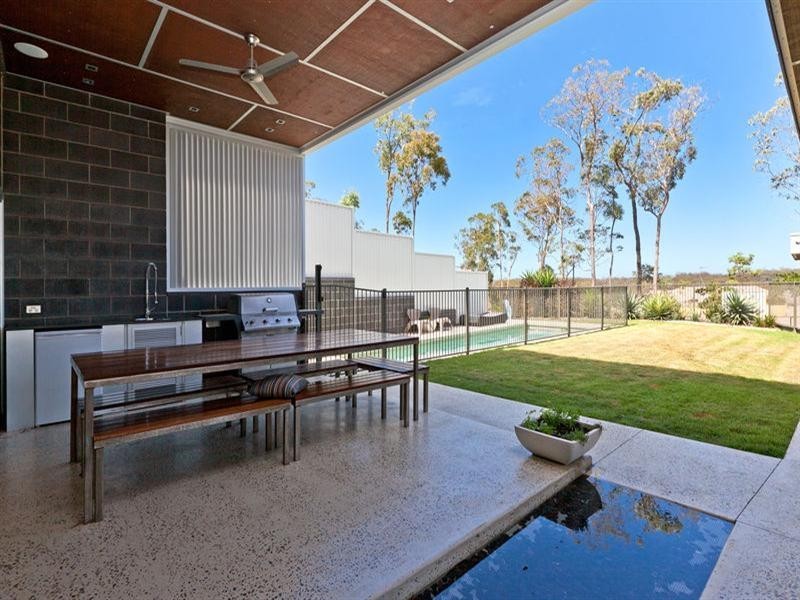 24 Taffeta Drive, Mount Cotton QLD 4165