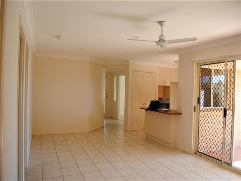 18 Sailfish Avenue, Birkdale QLD 4159