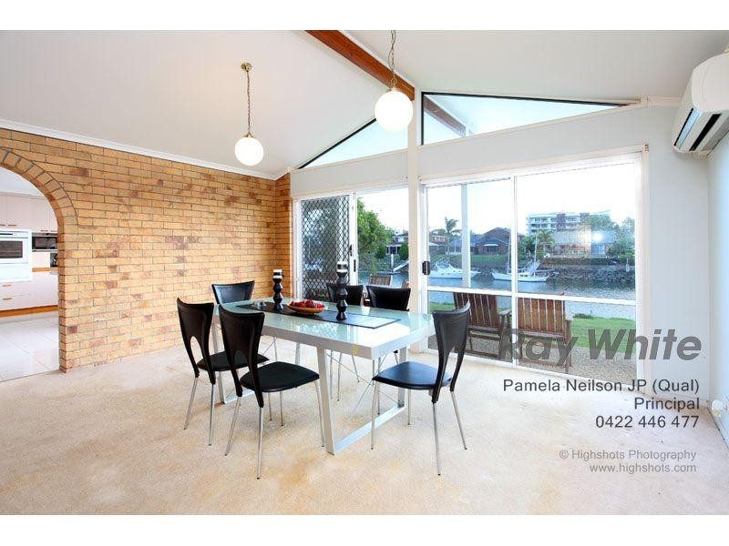 21 Compass Court, Raby Bay QLD 4163