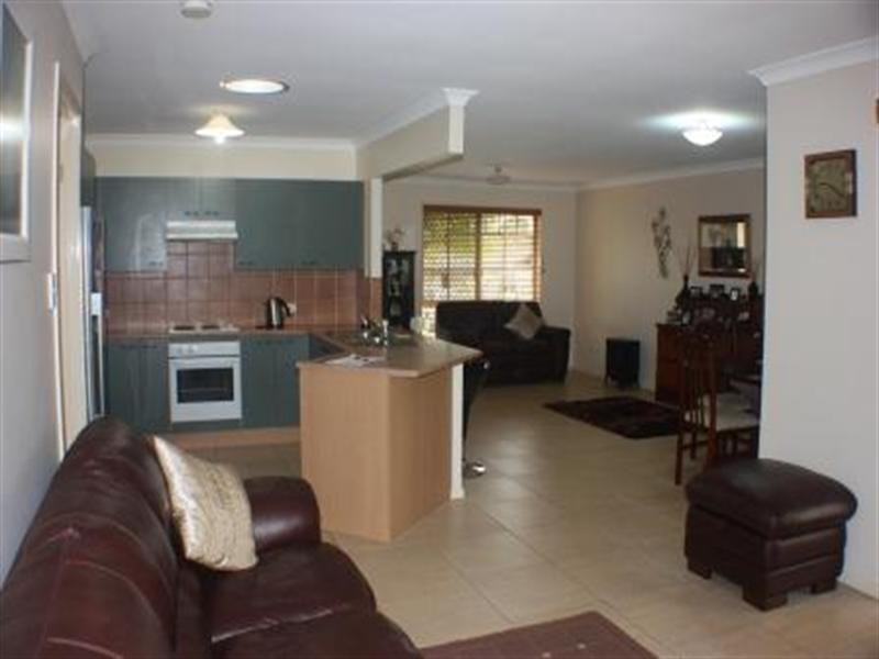 12 Lucy Court, Ormiston QLD 4160