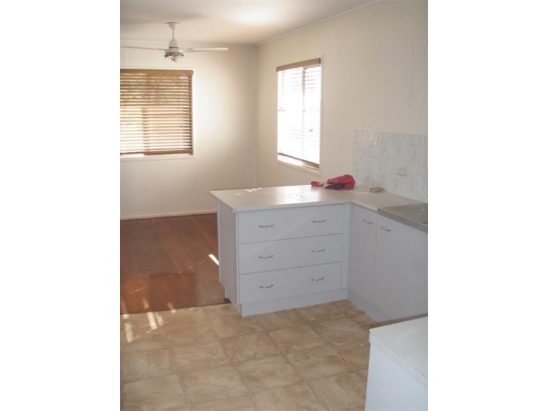 4 Aleon Crescent, Ormiston QLD 4160