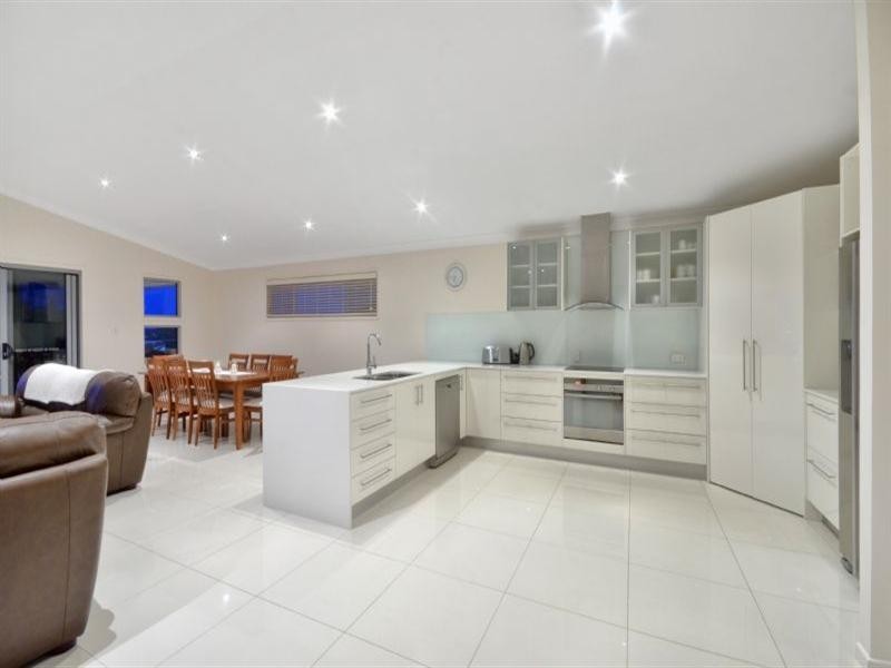 20 George Street, Ormiston QLD 4160