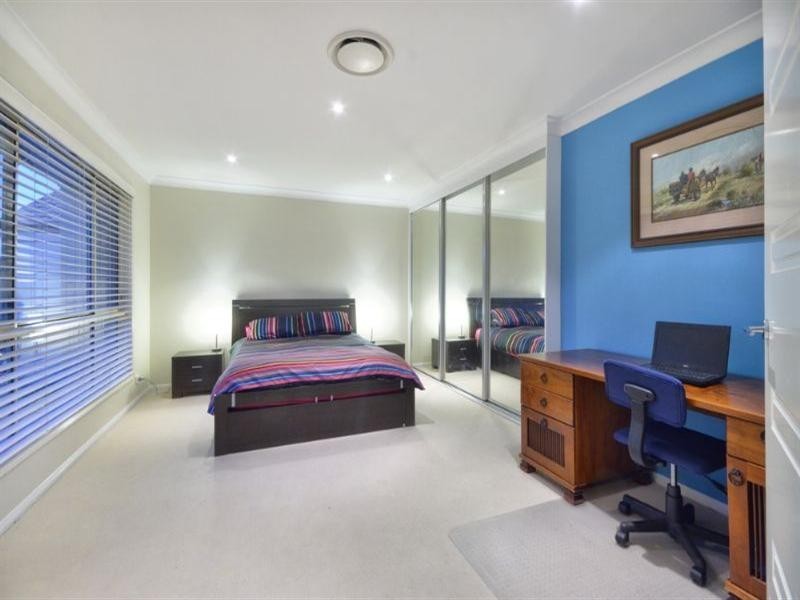 10 Nautilus Drive, Ormiston QLD 4160
