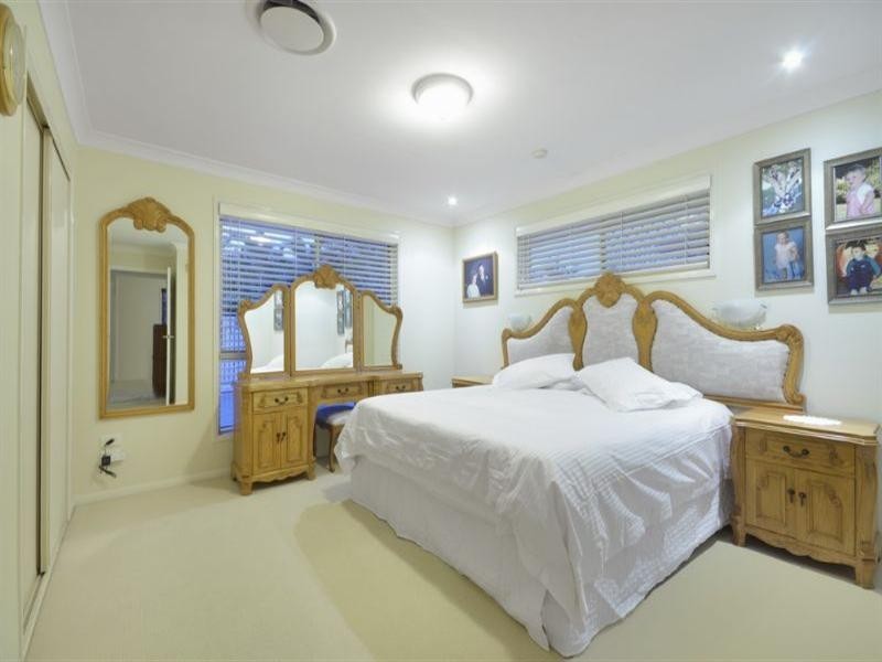 10 Nautilus Drive, Ormiston QLD 4160