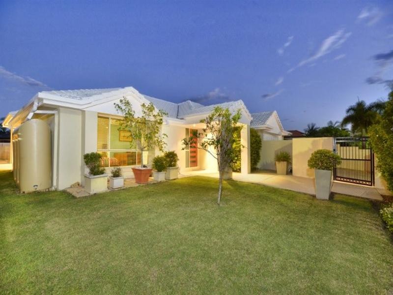10 Nautilus Drive, Ormiston QLD 4160