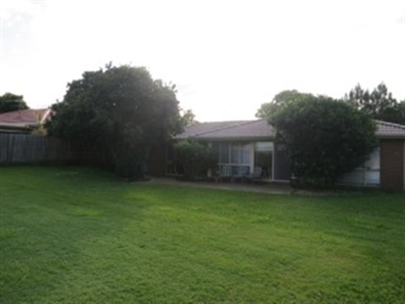 102 Montgomery Street, Wellington Point QLD 4160