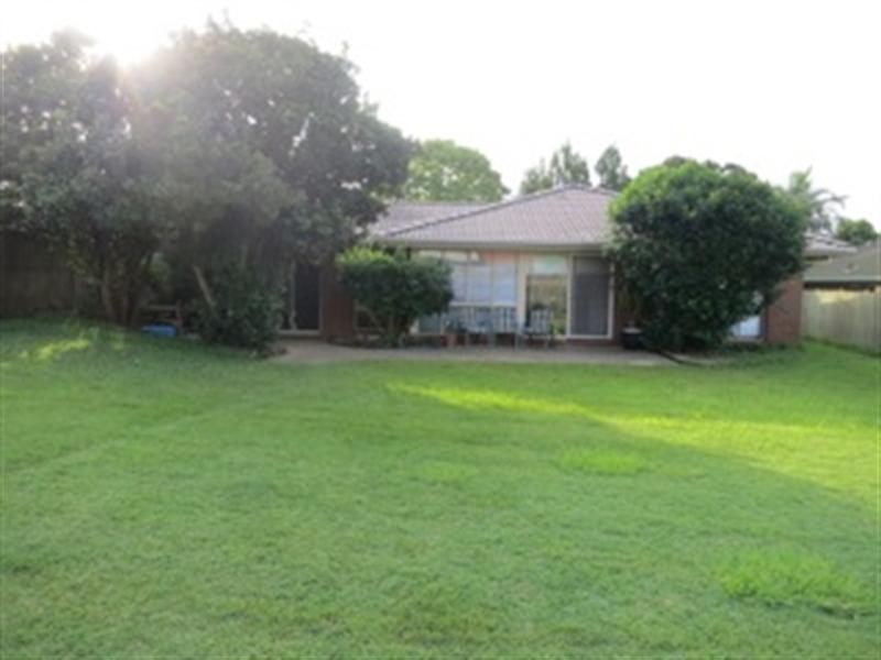 102 Montgomery Street, Wellington Point QLD 4160