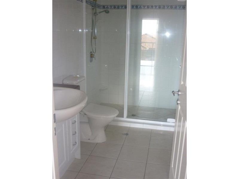 4/123 Shore Street North, Cleveland QLD 4163