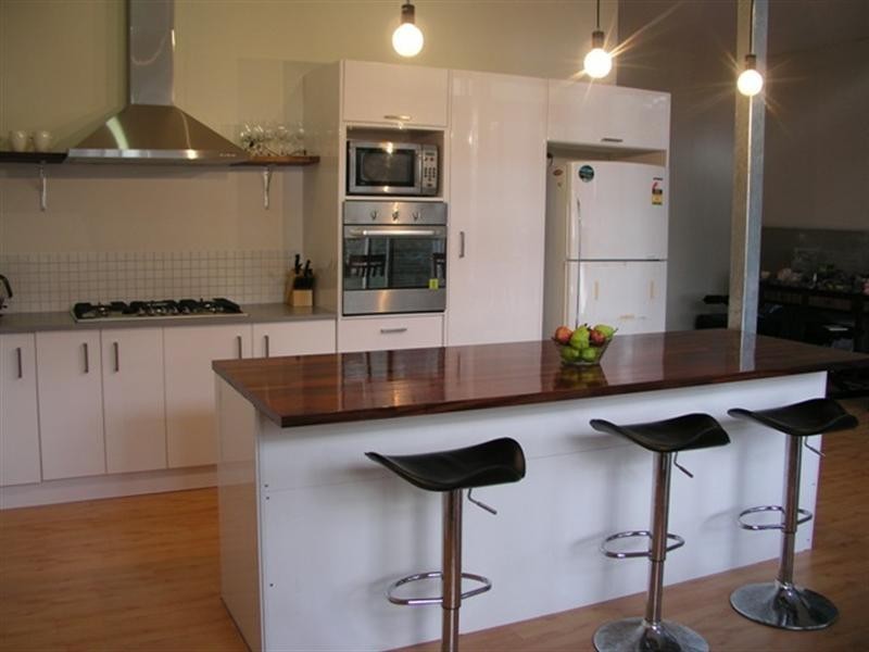 22 Cowes Street, Macleay Island QLD 4184