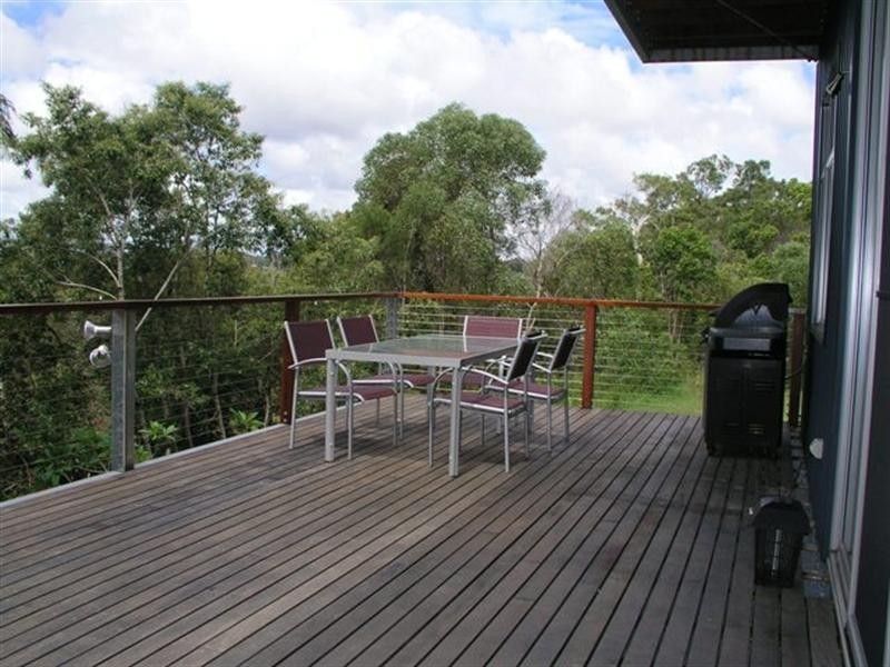 22 Cowes Street, Macleay Island QLD 4184